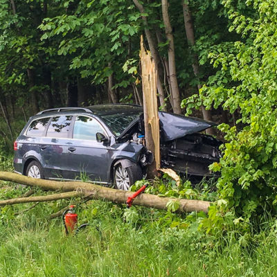 Schwerer Unfall Auf Der B97 Alles Lausitz De