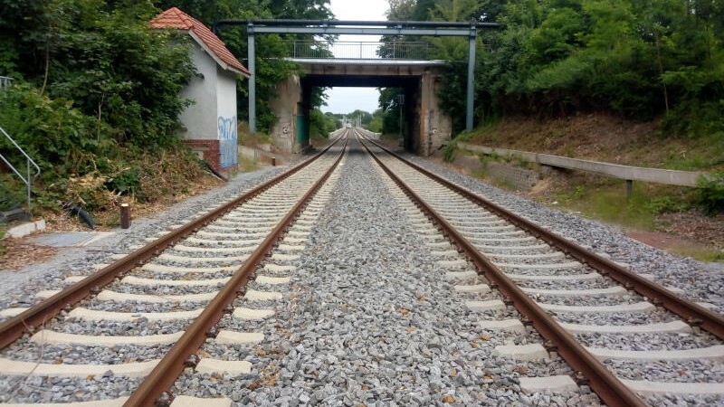 Bauarbeiten führen zu gesperrten Bahn-Strecken in Ostsachsen