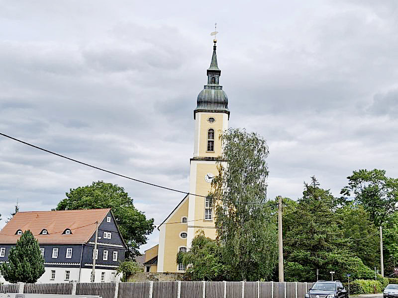 Neukircher Kirchenchronik  kommt bald als Buch heraus