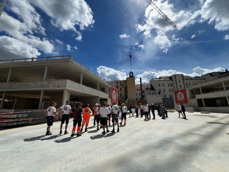 Richtfest beim Landkreis-Erweiterungsbau