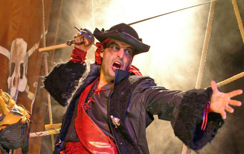 Piratenshow im Garten der TheaterScheune Neugersdorf