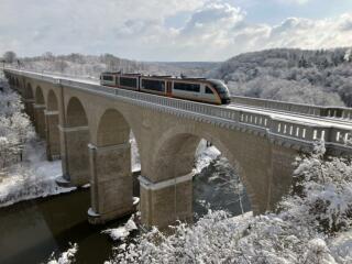 Die Eisenbahn ist bei Touristen der Region beliebt