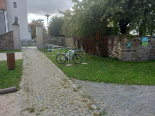 Neue Abstellmöglichkeiten für Fahrräder in Malschwitz