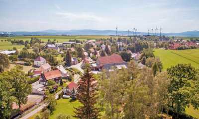 Ein Dorf öffnet jetzt seine Türen